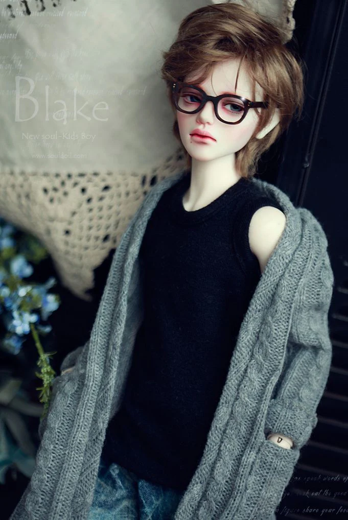 Blake (makeup ver. A) | Preorder | DOLL - Image 2