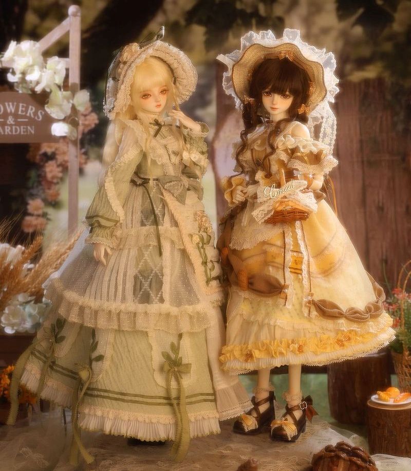 Emma | PREORDER | DOLL - Image 11
