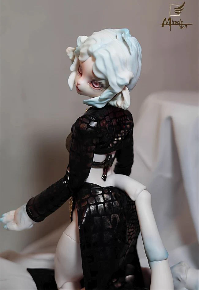 Ling 1/4 Outfit Gold: B | Preorder | OUTFIT - Image 2