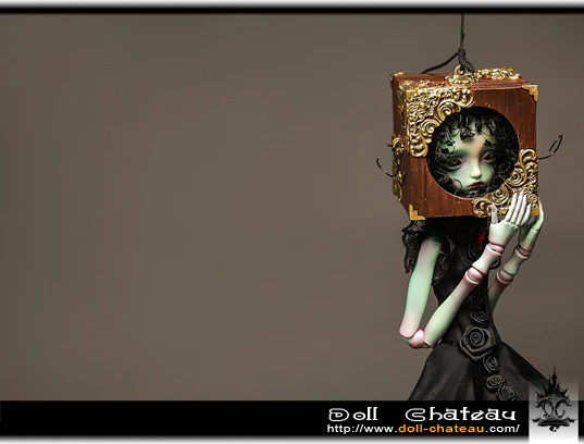 Medusa B | Preorder | DOLL - Image 4