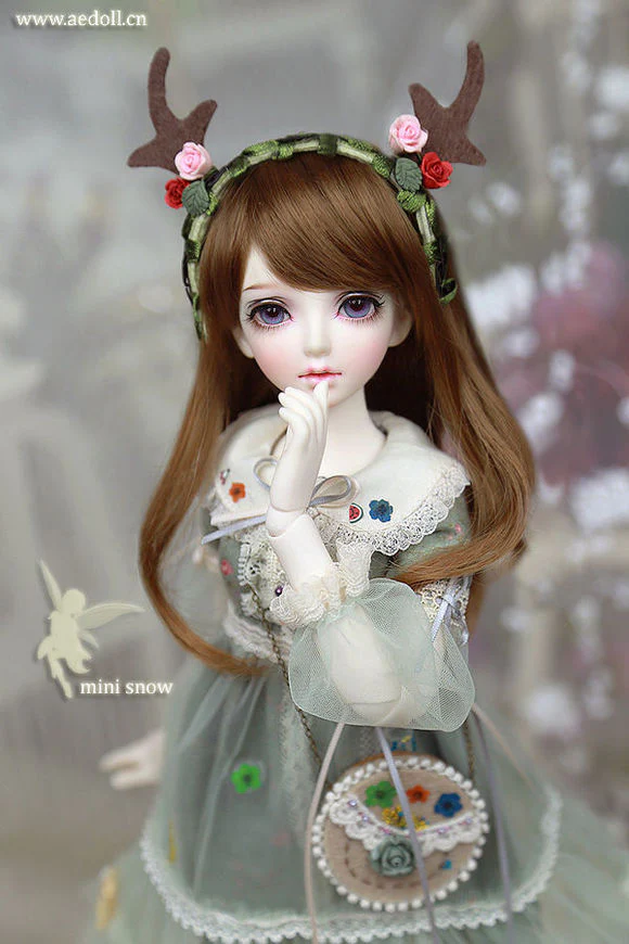 Mini Snow | Preorder | DOLL - Image 2