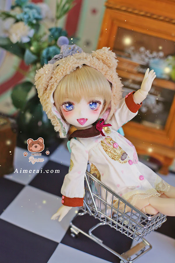 Petite Ryou - Manga Series Fullset | Preorder | DOLL - Image 4
