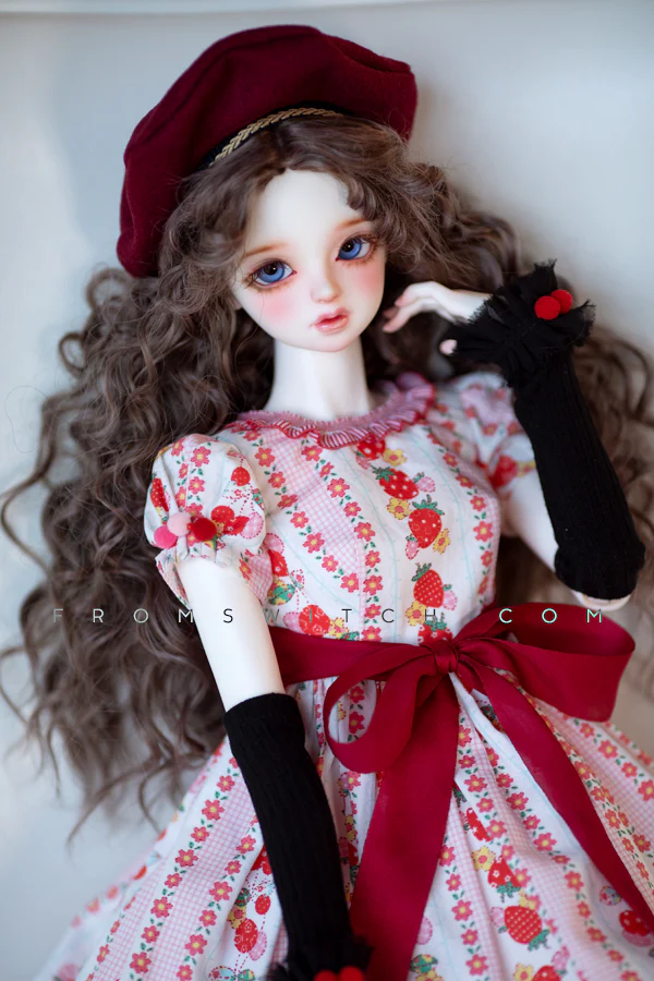 Strawberry Shu Shu | Preorder | OUTFIT - Image 2
