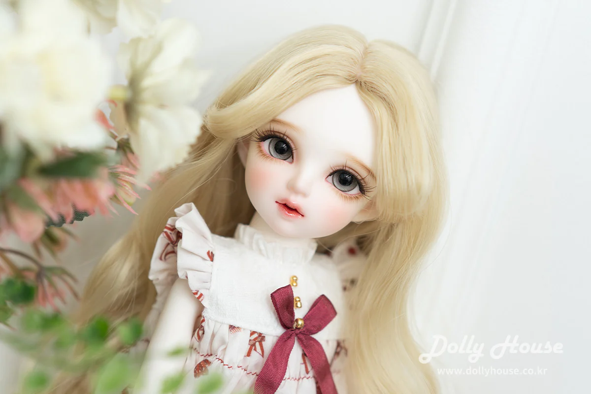 Wendy | Preorder | DOLL - Image 2